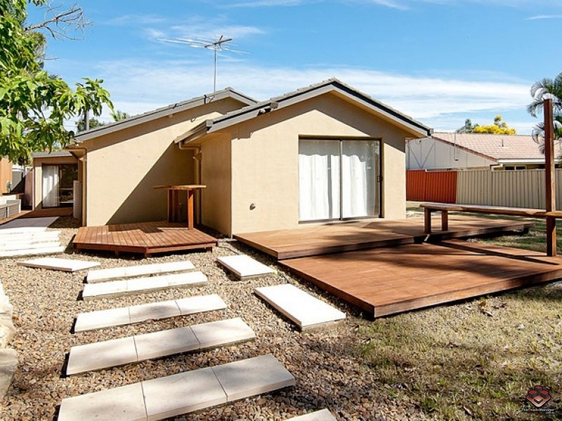 36 Estramina Road, Regents Park QLD 4118