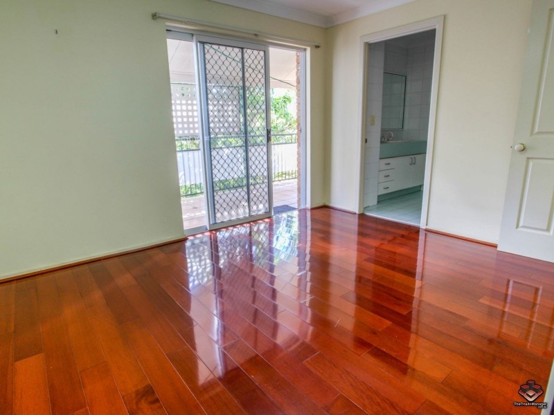 29 Vincent Street, Indooroopilly QLD 4068