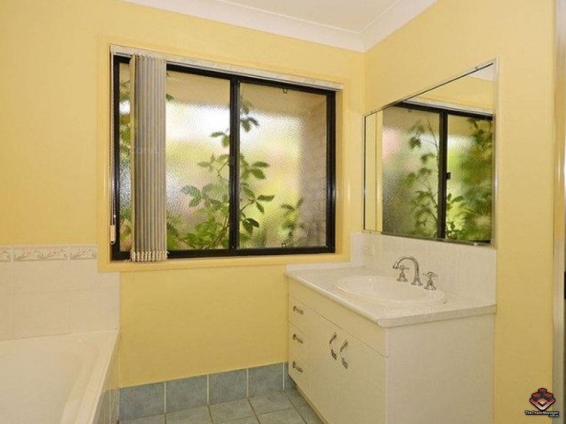 Urangan QLD 4655