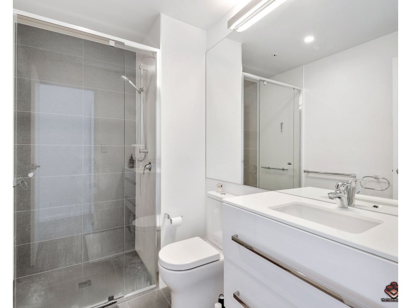 11105/300 Old Cleveland Road, Coorparoo QLD 4151