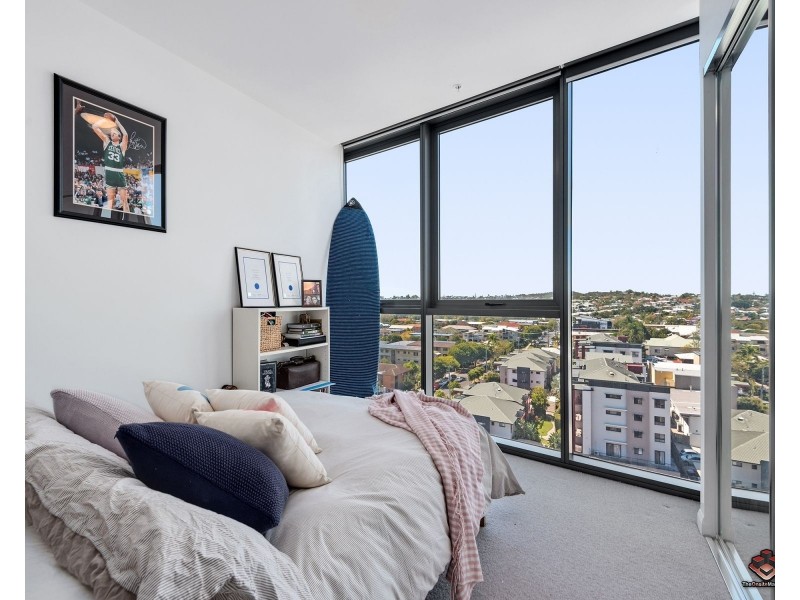 11105/300 Old Cleveland Road, Coorparoo QLD 4151