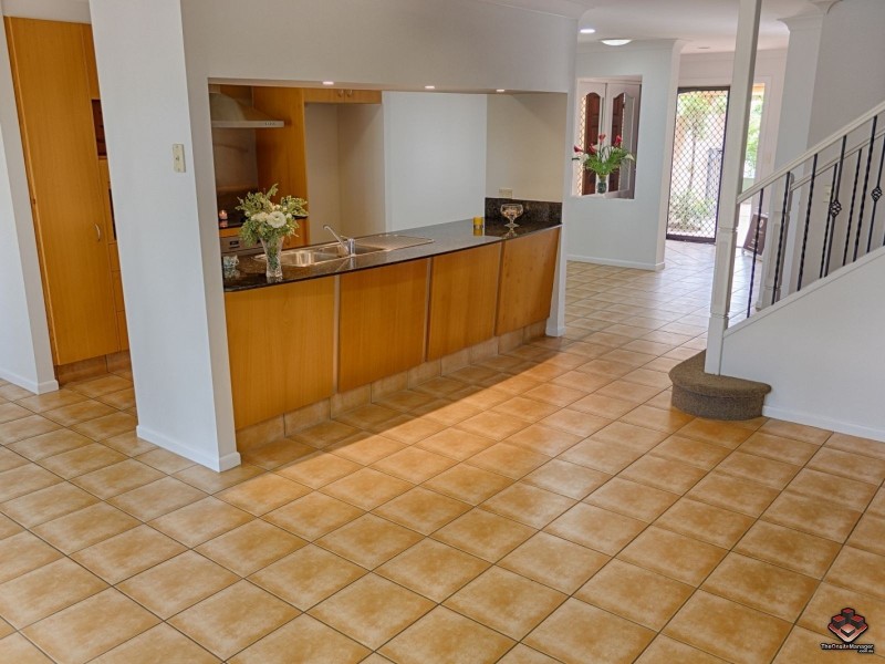 85 Palm Meadows Drive, Carrara QLD 4211