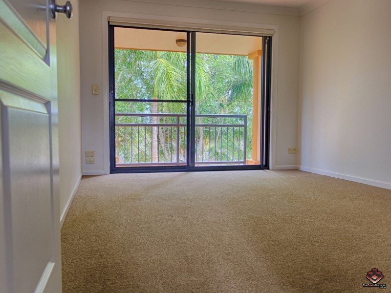 85 Palm Meadows Drive, Carrara QLD 4211
