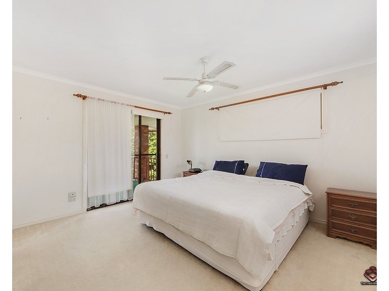 14 Carrumbella Drive, Arundel QLD 4214