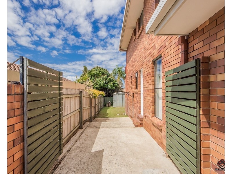 14 Carrumbella Drive, Arundel QLD 4214