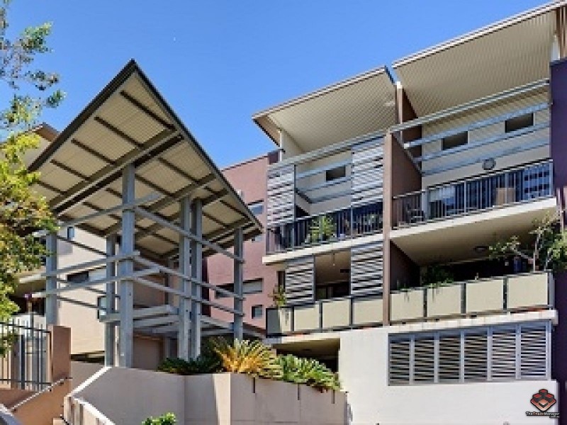 38 Brougham Street, Fairfield QLD 4103