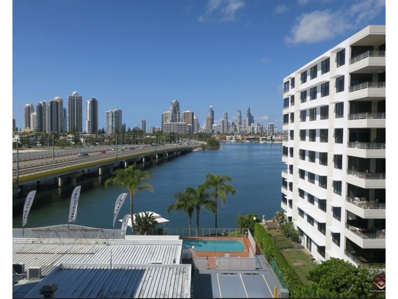 601/2 Barney Street, Southport QLD 4215