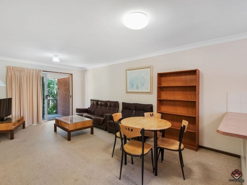 116 Klumpp Road, Upper Mount Gravatt QLD 4122