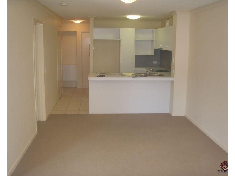 38 Palmer Street, Greenslopes QLD 4120