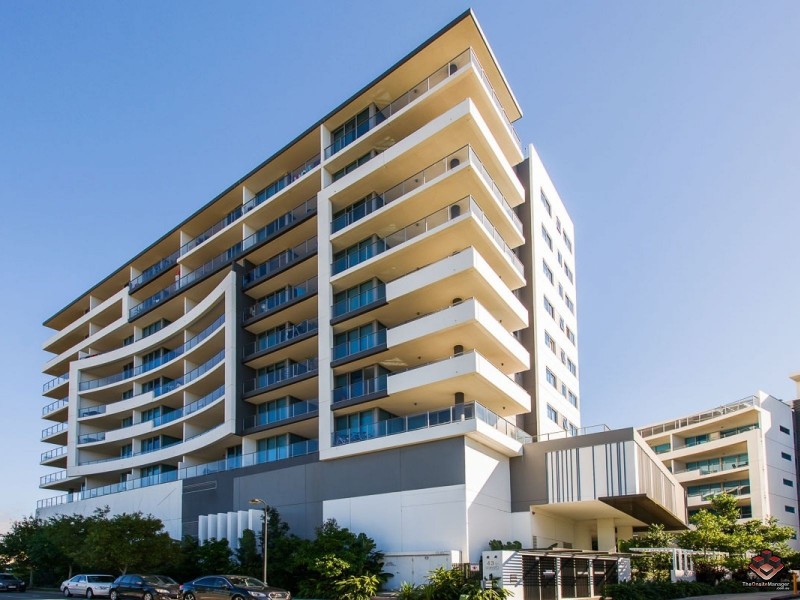 43 Harbour Town Drive, Biggera Waters QLD 4216