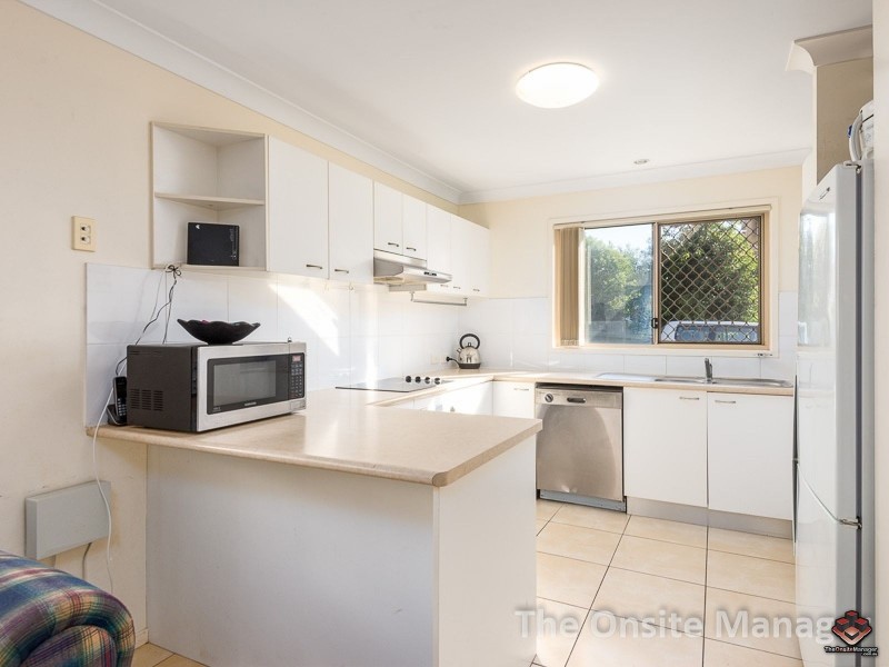 21 Earnshaw Street, Calamvale QLD 4116