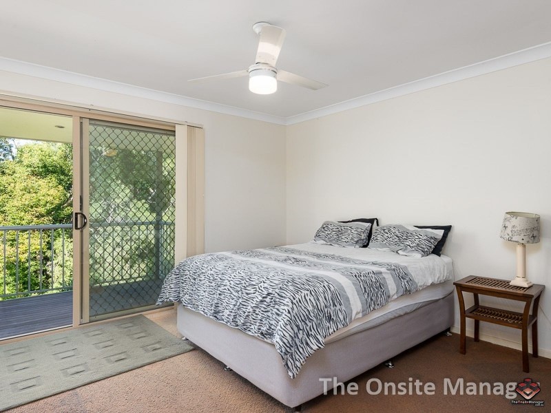 21 Earnshaw Street, Calamvale QLD 4116