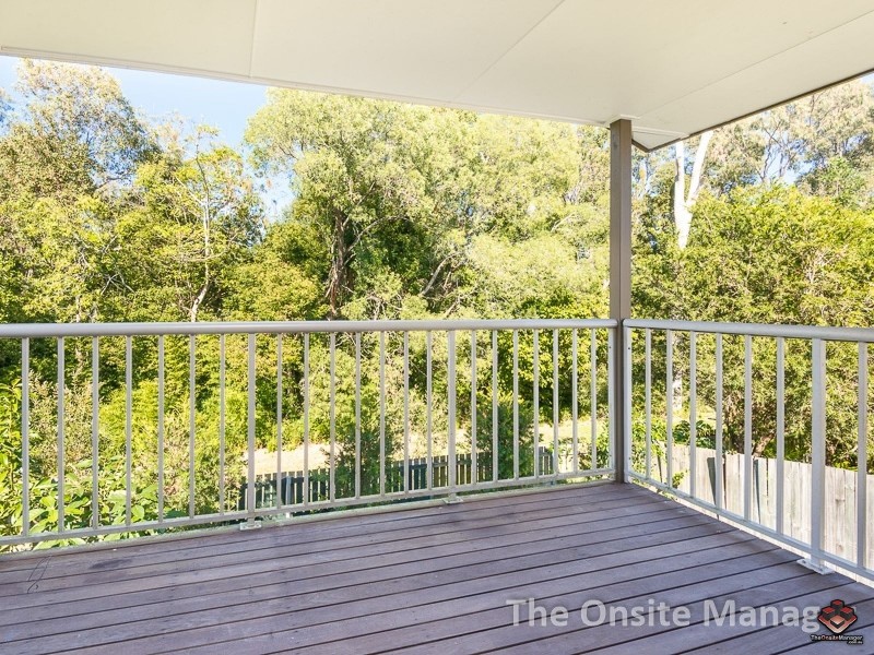 21 Earnshaw Street, Calamvale QLD 4116