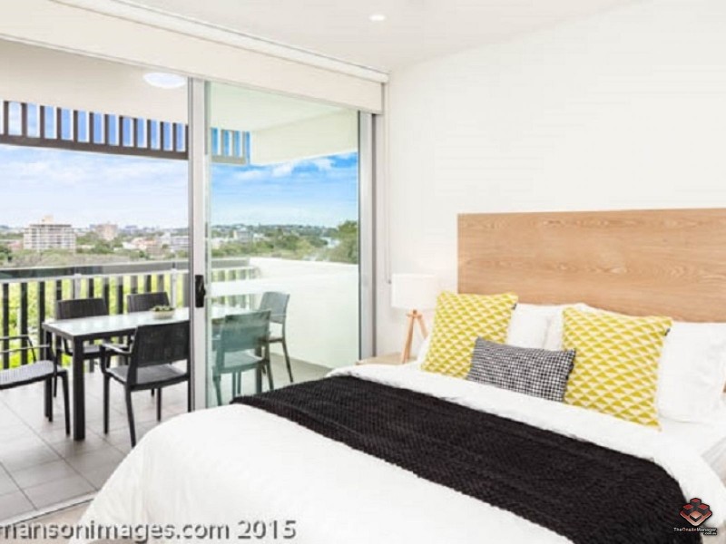 17 Lytton Road, East Brisbane QLD 4169