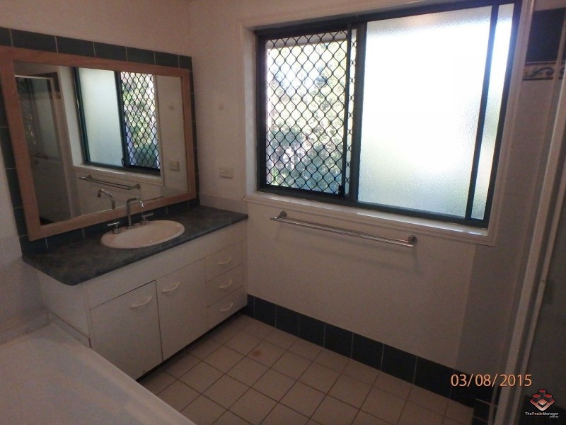 28 Ancona Street, Carrara QLD 4211