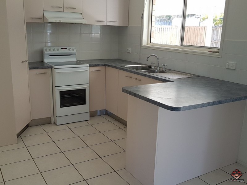 11 Harvard Place, Urraween QLD 4655