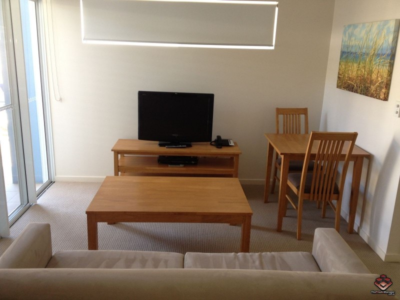 65 Manooka Drive, Cannonvale QLD 4802