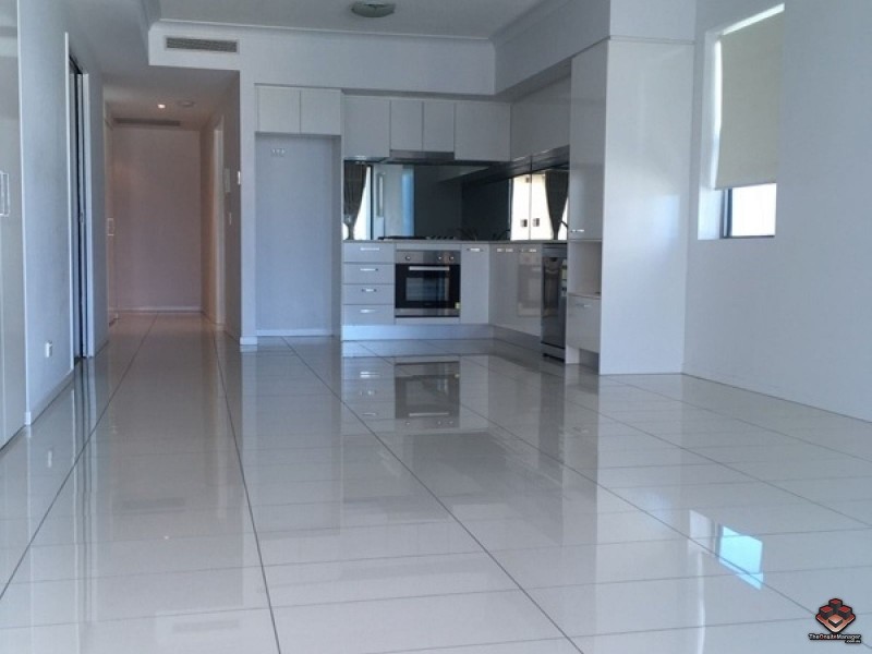 41 Harbour Town Drive, Biggera Waters QLD 4216
