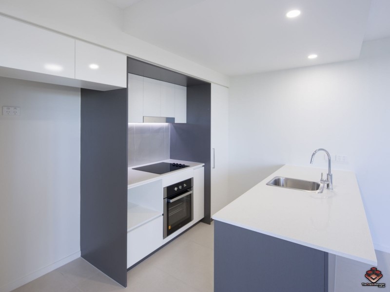 37 Regent Street, Woolloongabba QLD 4102