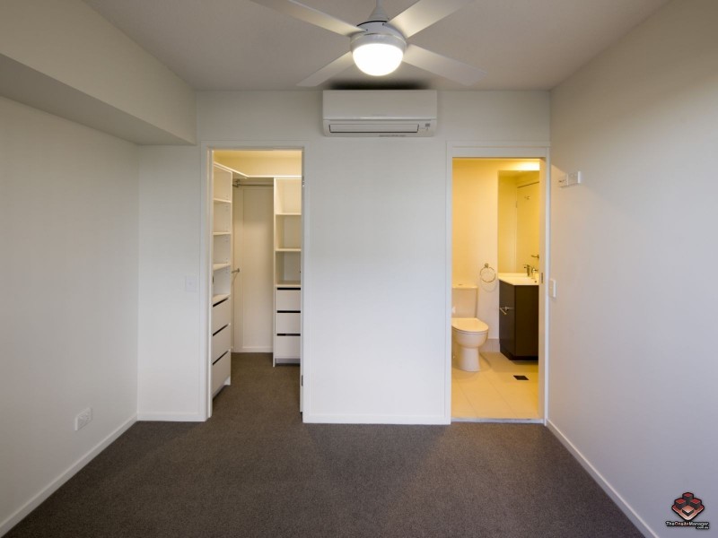 37 Regent Street, Woolloongabba QLD 4102