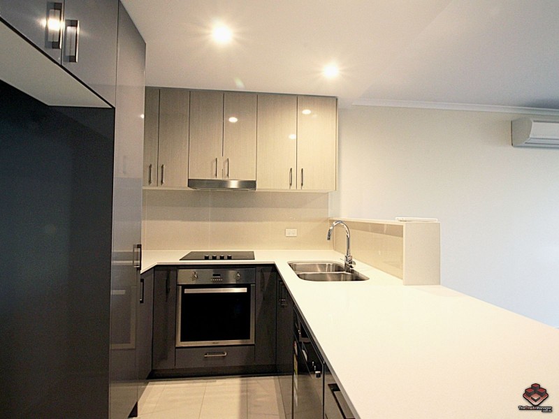 66 Slobodian Avenue, Eight Mile Plains QLD 4113