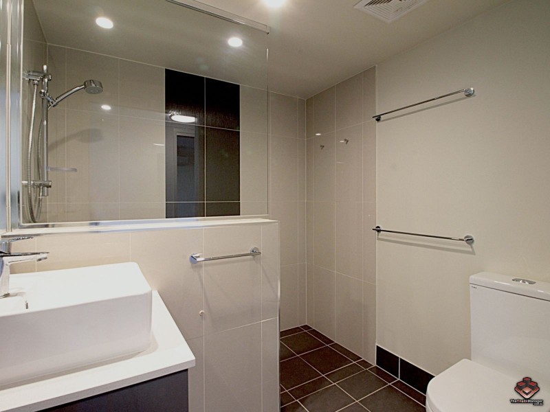 66 Slobodian Avenue, Eight Mile Plains QLD 4113