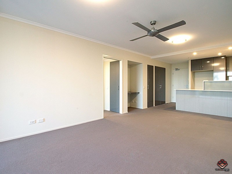 66 Slobodian Avenue, Eight Mile Plains QLD 4113