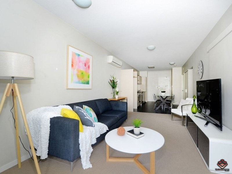 8/18 Riverbend Place, Bulimba QLD 4171