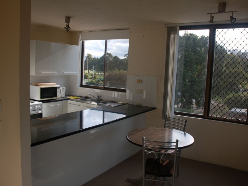 13 Fairway Drive, Clear Island Waters QLD 4226