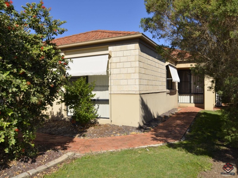 93/24 Amsonia Court, Arundel QLD 4214