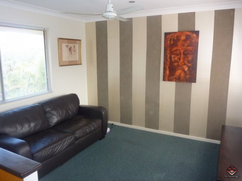 75 Brown Street, Labrador QLD 4215