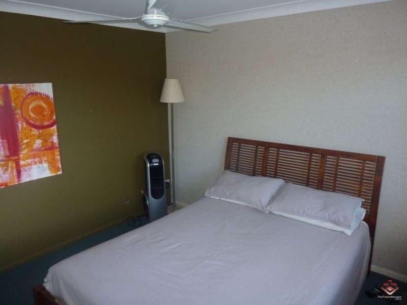 75 Brown Street, Labrador QLD 4215