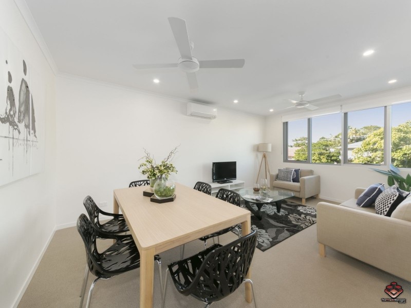 986 Wynnum Road, Cannon Hill QLD 4170