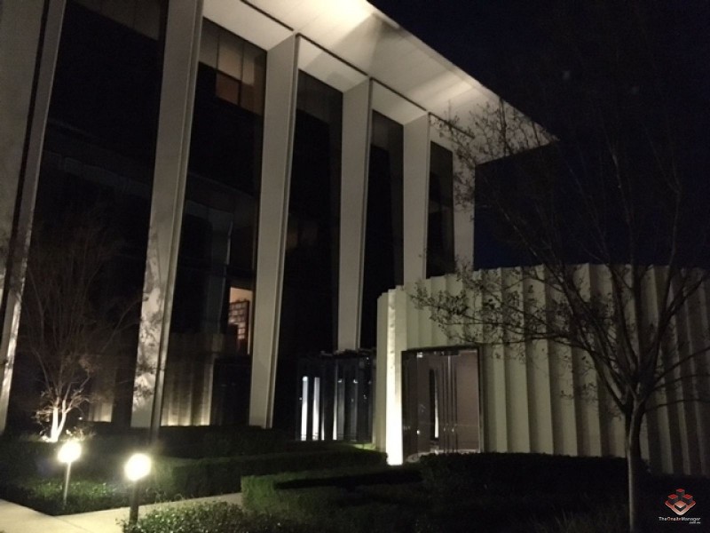 1 Marina Drive, Benowa QLD 4217