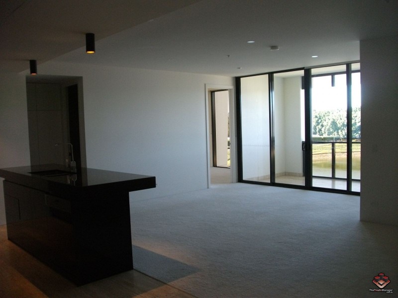 1 Marina Drive, Benowa QLD 4217