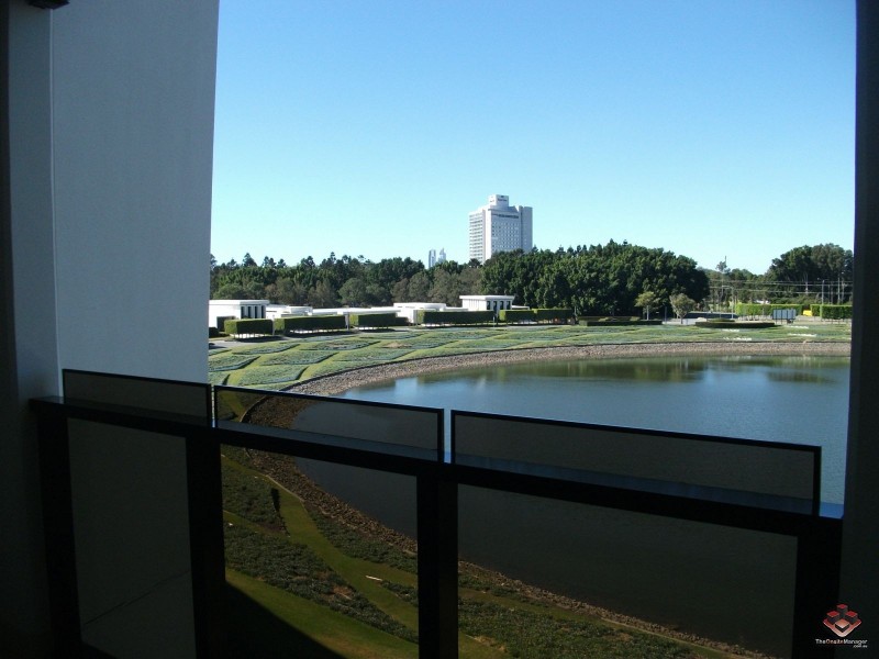 1 Marina Drive, Benowa QLD 4217