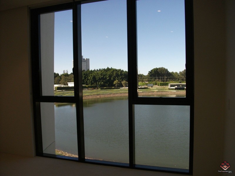 1 Marina Drive, Benowa QLD 4217