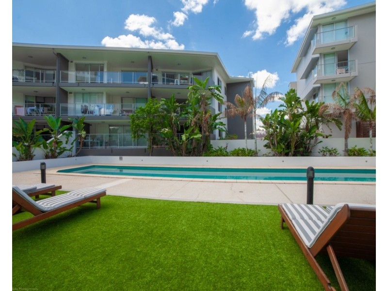 95 Clarence Road, Indooroopilly QLD 4068