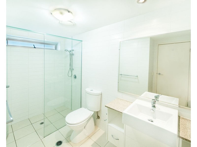 95 Clarence Road, Indooroopilly QLD 4068