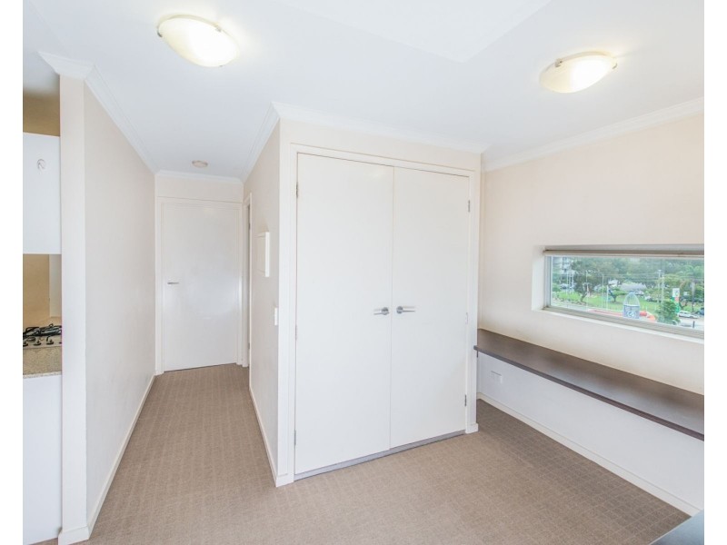 95 Clarence Road, Indooroopilly QLD 4068