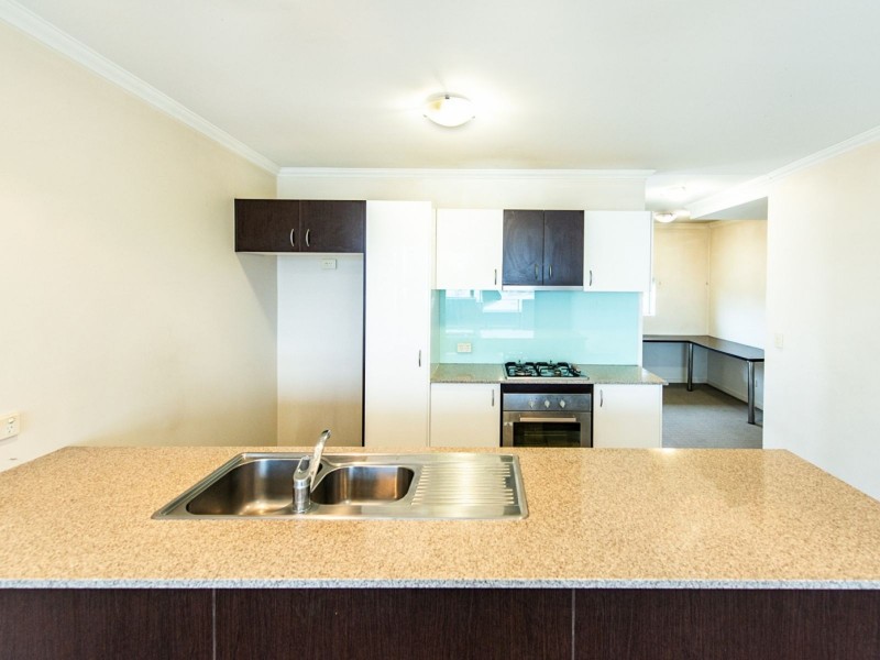 95 Clarence Road, Indooroopilly QLD 4068