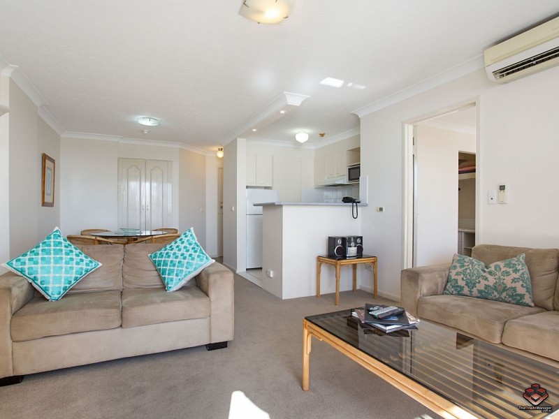 4 Britannia Avenue, Broadbeach QLD 4218