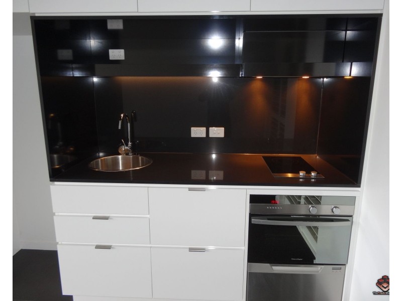 8 Jeays Street, Bowen Hills QLD 4006