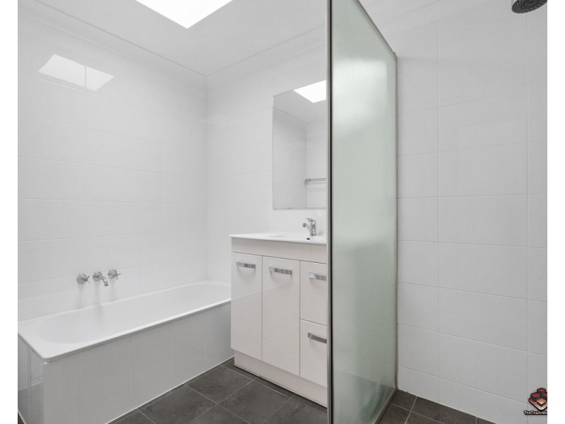 131/641 Pine Ridge Road, Biggera Waters QLD 4216