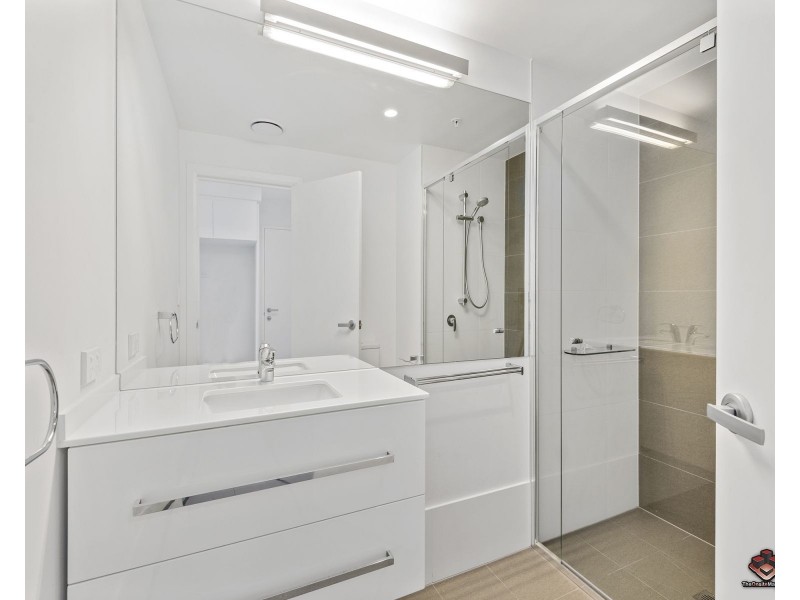 11606/300 Old Cleveland Road, Coorparoo QLD 4151