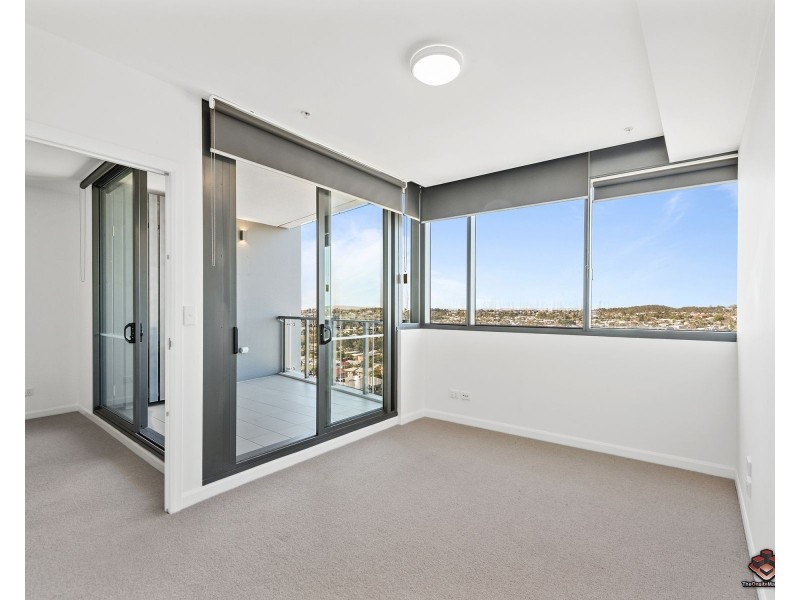 11606/300 Old Cleveland Road, Coorparoo QLD 4151