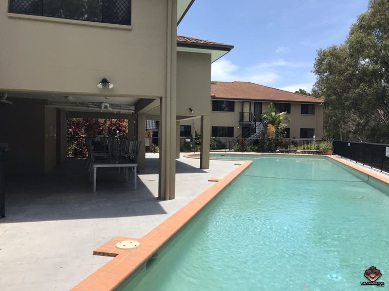 7 Brown Street, Labrador QLD 4215