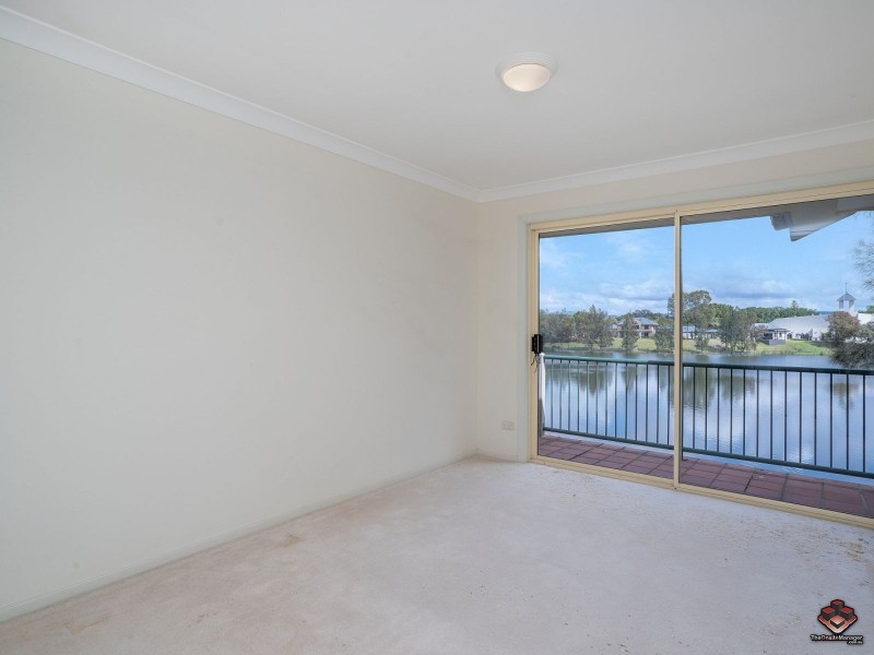 Unit 62 / 7-9 Santa Cruz Boulevard, Clear Island Waters QLD 4226