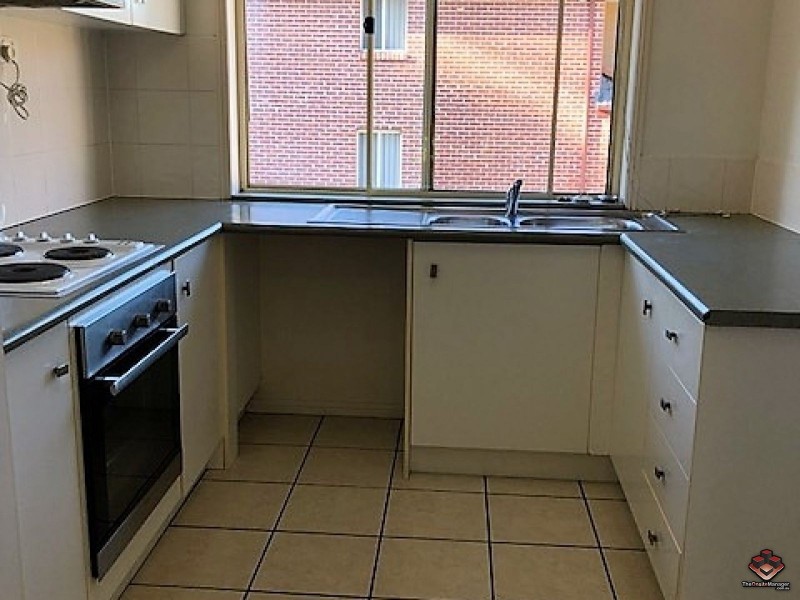 100 Racecourse Drive, Bundall QLD 4217