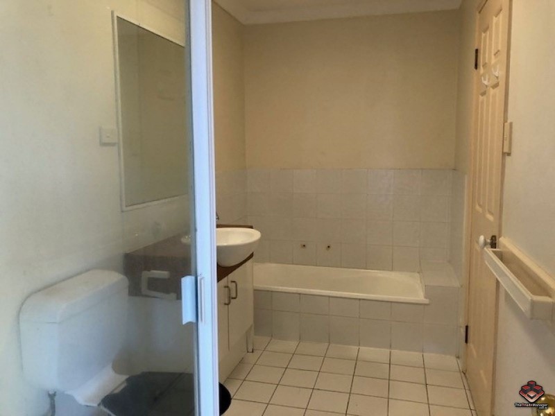 100 Racecourse Drive, Bundall QLD 4217